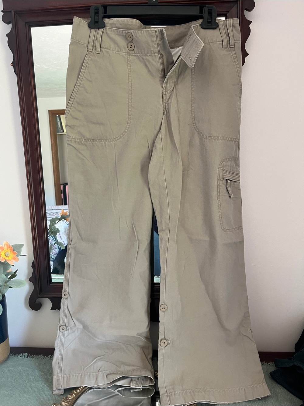 The North Face Women's Tan Cargo Capris with Side Zip Pocket